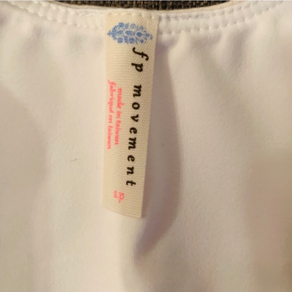 Free People | NWT Crush Bright Lime Sports Bra - Picture 9 of 11